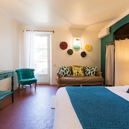 Hotel Le Jardin D'emile 3*