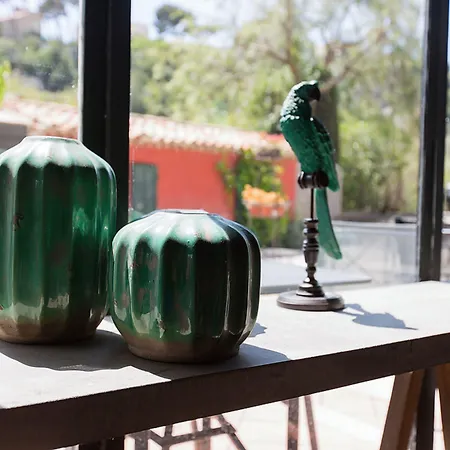 מלון Le Jardin D'emile 3*