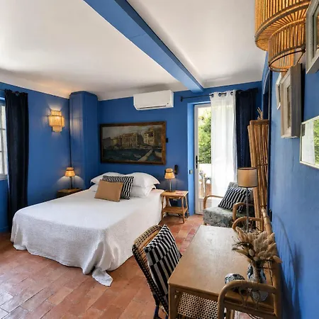 호텔 Le Jardin D'emile 3*