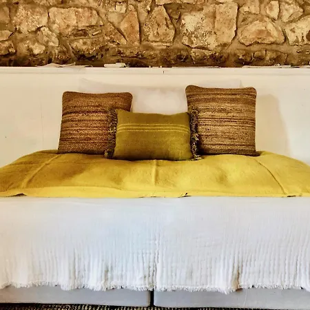 Le Jardin D'emile 3*