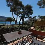 ホテル Le Jardin D'emile