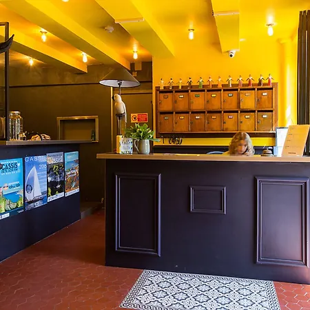 Le Jardin D'emile 3*