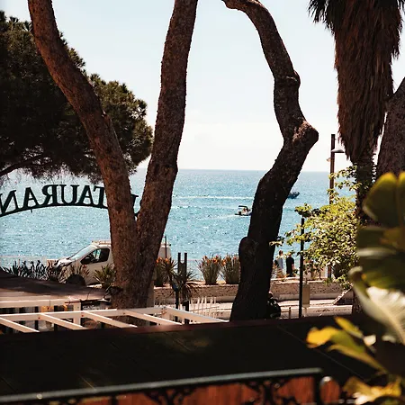 Le Jardin D'emile Hotel