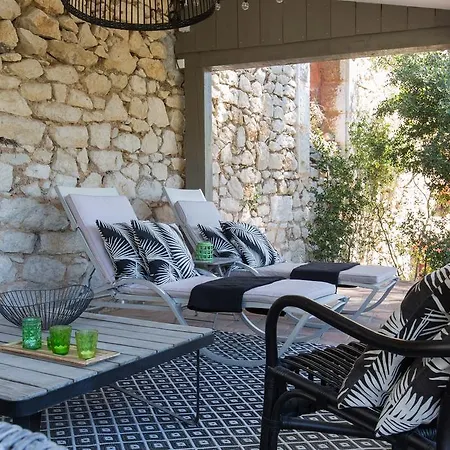 Le Jardin D'emile Cassis