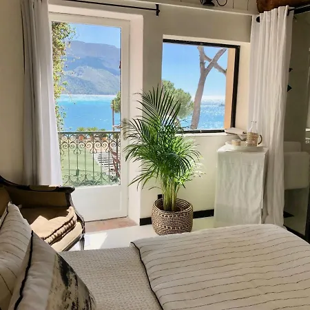 Le Jardin D'emile Hotel 3*