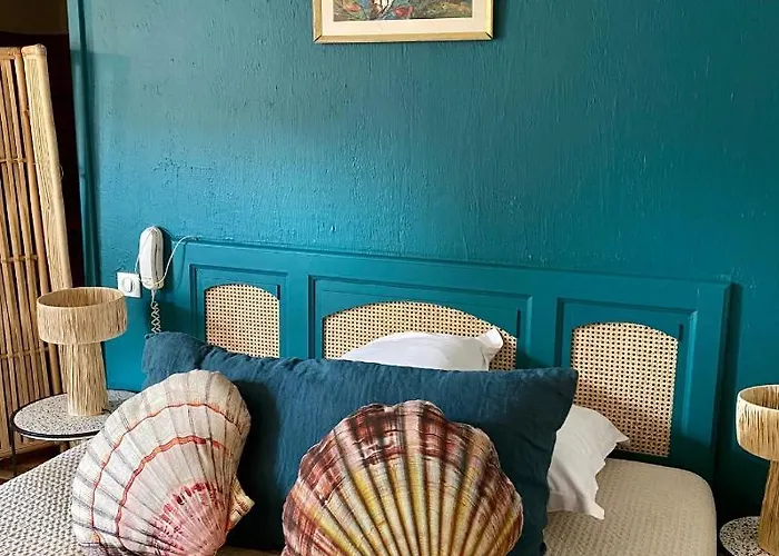 Hotel Le Jardin D'emile 3*