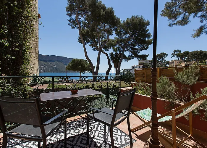 Hotel Le Jardin D'emile 3*