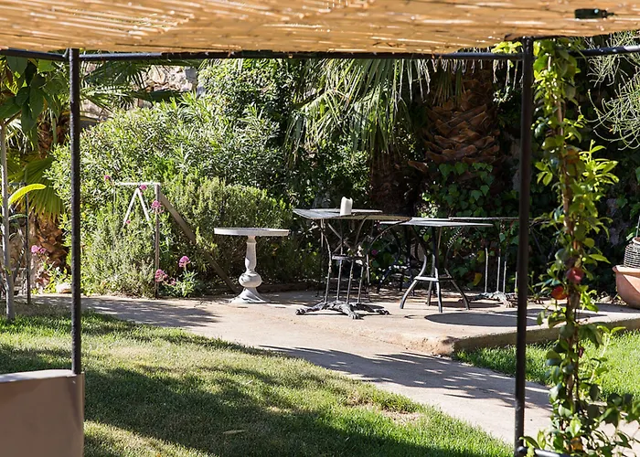 Le Jardin D'emile 3* Cassis